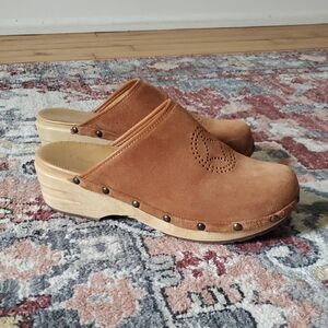L.L. Bean Clogs, Tan.